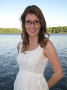 Blogger Mollee Sullivan of My Broken Stomach, a Blog about Gastroparesis